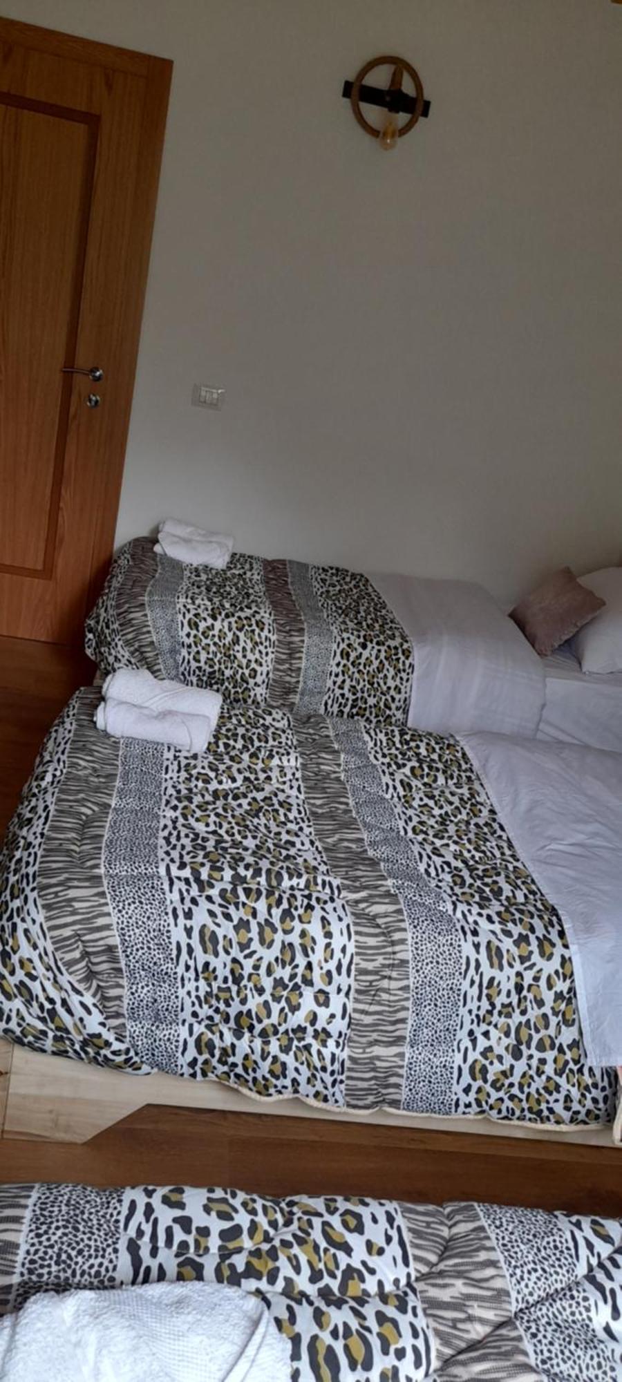 Guesthouse Dritan Tethorja Theth Værelse billede