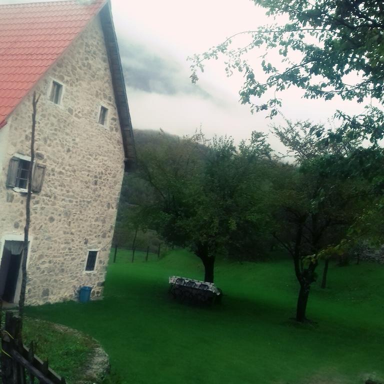 Guesthouse Dritan Tethorja Theth Eksteriør billede